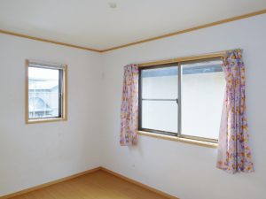 ２階に４部屋あります