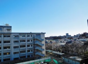 ６階部分南東向きだから日当り眺望良好です