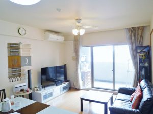 12.6帖のリビングダイニング。南向きのため明るい空間です