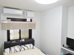 洋室５．３帖・壁には珪藻土を使用しています