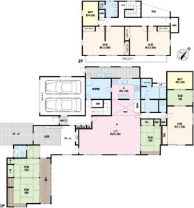 １０９坪の建物は贅を尽くした本格日本家屋。７ＬＤＫ＋２納戸です。